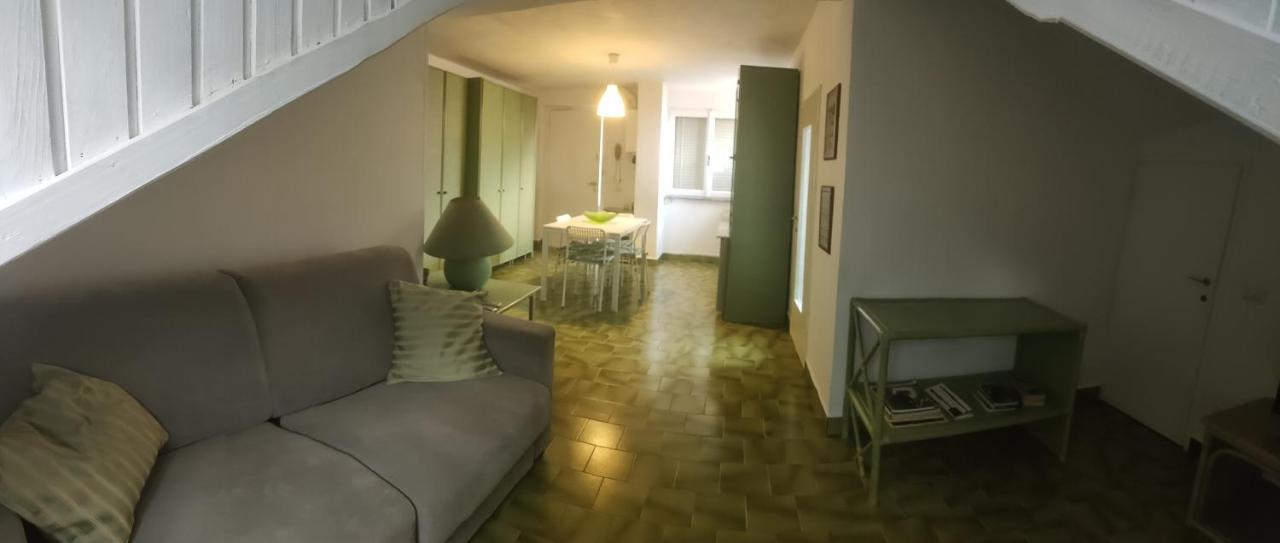 Appartamento La Mansarda Lecco Exterior photo